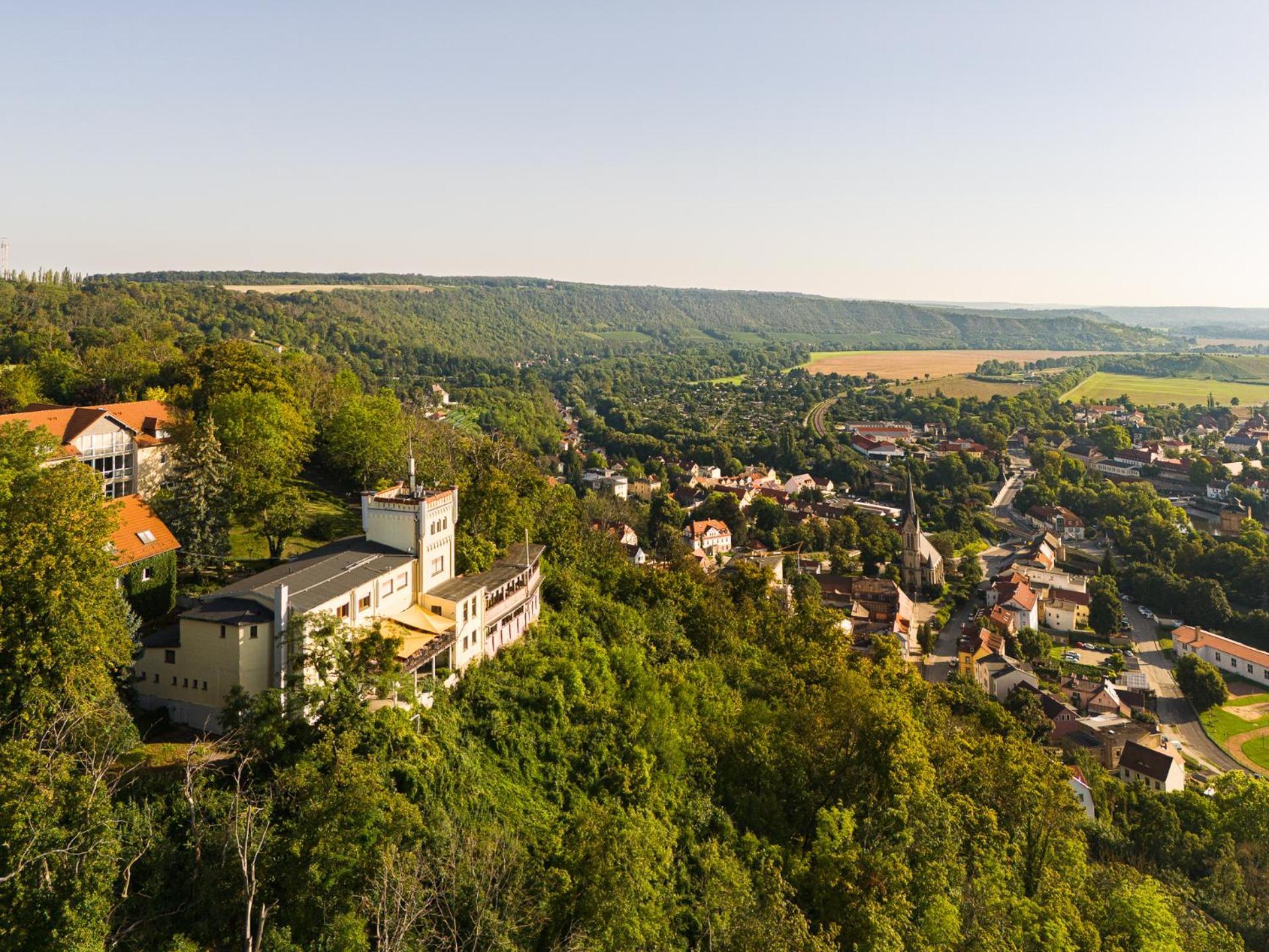 Berghotel Wilhelmsburg Bad Kosen Exterior foto